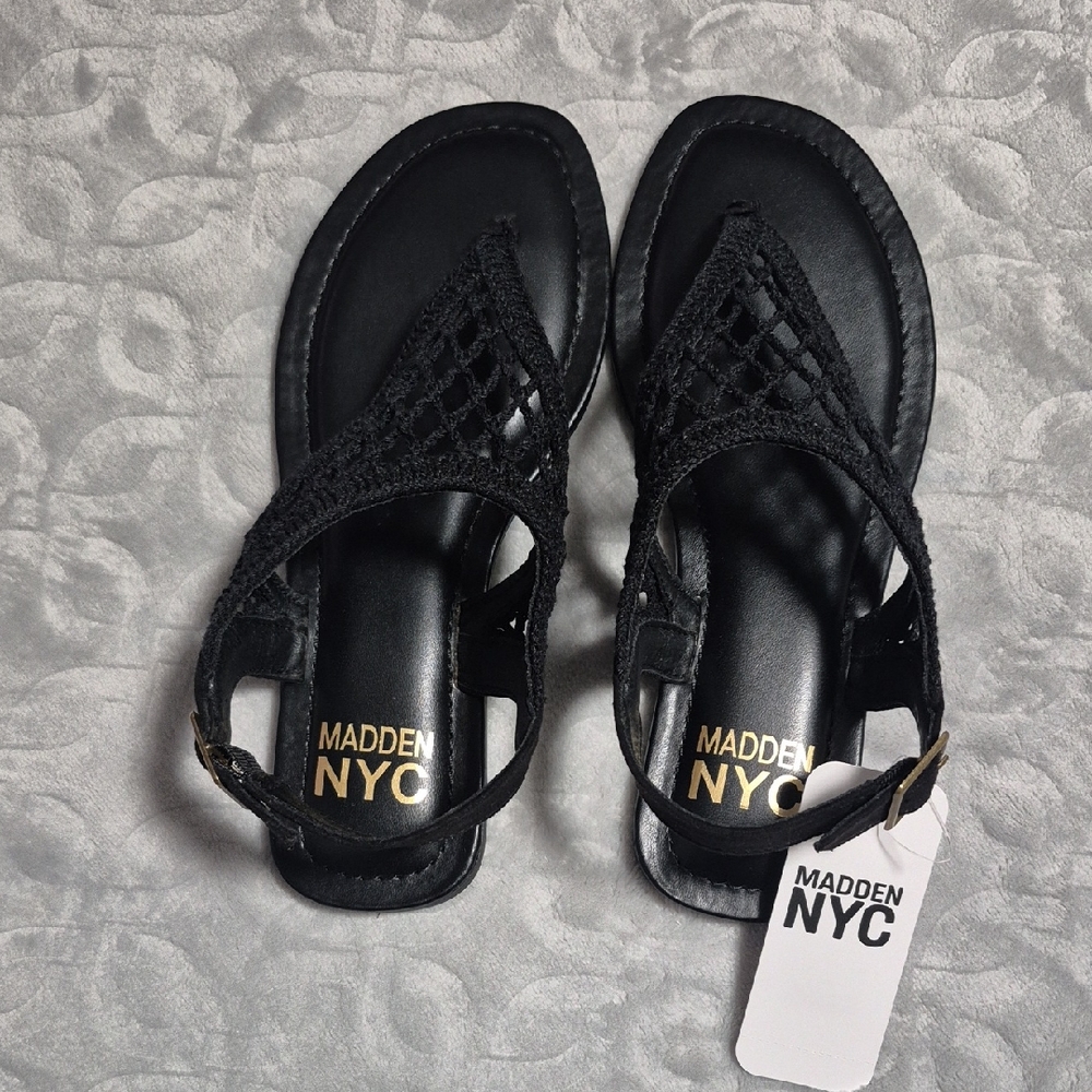 Madden NYC Women’s Black Woven Crochet Upper Sandles Size 6